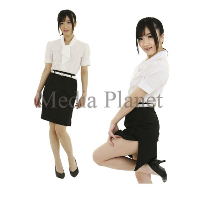 画像1: 新米女子教師